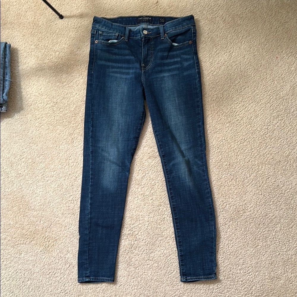 Lucky Brand Blue Skinny Jeans with Modern Tapered Fit